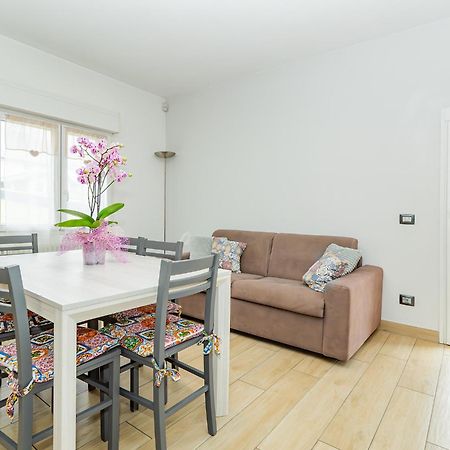 Appartamento Chiaro House Colico Esterno foto